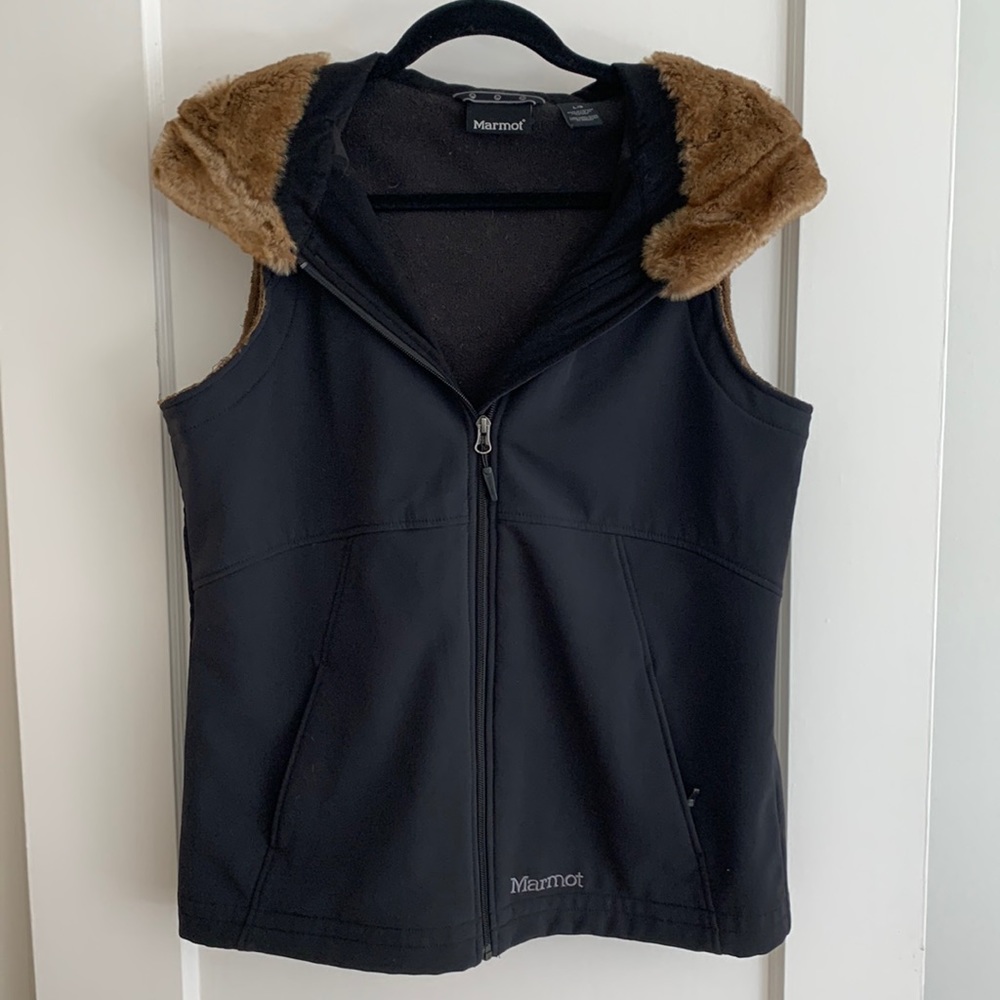 Marmot vest with faux fur-lined hood